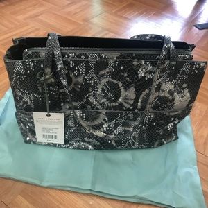 hobo friar leather shoulder bag